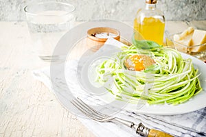 Vegan zucchini spaghetti pasta