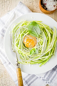 Vegan zucchini spaghetti pasta