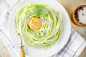 Vegan zucchini spaghetti pasta