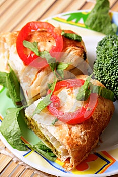 Vegetable baked rolls