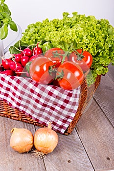 Vegetable basket for the healthy diet