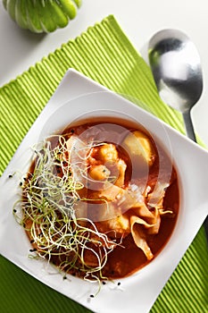 Vegetable-dish of cabbage and tomato