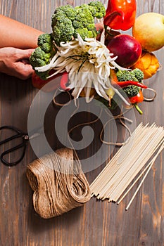 Vegetable and fruit carving