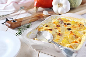 Vegetable gratin with cheese and mushroom
