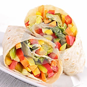 Vegetable sandwich wrap