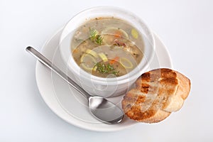 Vegetable soup and toasted bread