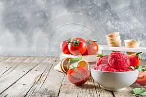 Vegetable tomato ice cream