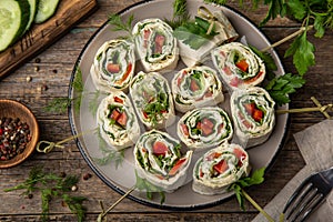 Vegetables and cream cheese roll ups