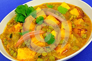 Vegetarian cottage cheese curry