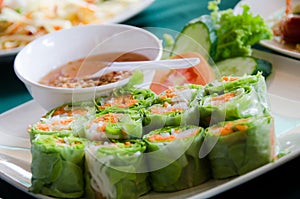 Vegetarian fresh spring rolls