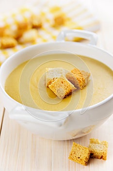 Vegetarian lentil cream soup