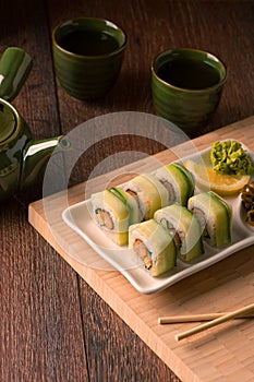 Vegetarian sushi set