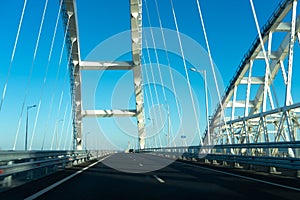 Vehicular traffic on the Crimean bridge