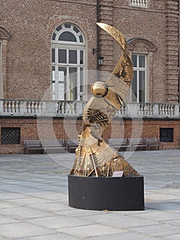 Open Spiral sculpture by Pomodoro in Venaria
