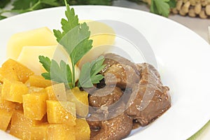 Venison goulash with rutabaga