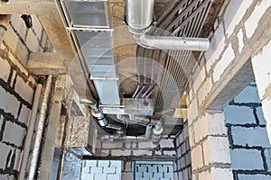 Ventilation system and electrical cables in a building under construction