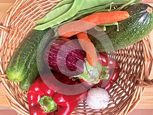 Verduras frescas y hortalizas photo