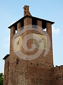 Verona Castelvecchio clock tower