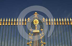 Versailles gate