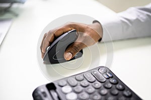 Vertical Ergonomic Optical Mouse photo