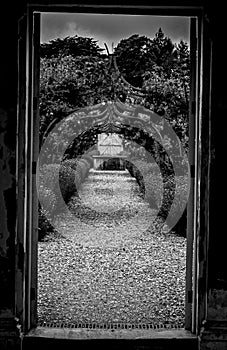 Vertical grayscale shot of the gardens of Queen Victoria's Osborne House in the Isle of Wight