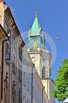 Vertical shot of the Trinitarian Tower at the Museum of the Archdiocese in Lublin under sunny sky