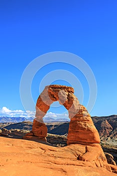 Vertical view of Delicate Arch