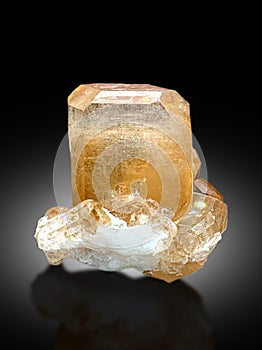 very beautiful sherry colour topaz crystal mineral specimen from skardu Pakistan