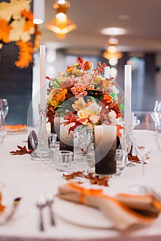 A very nicely decorated wedding table