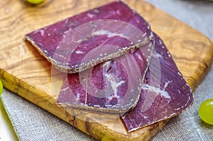 Viande des Grisons or Bindenfleisch