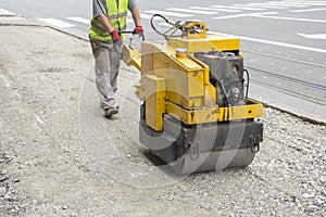 Vibration roller compactor