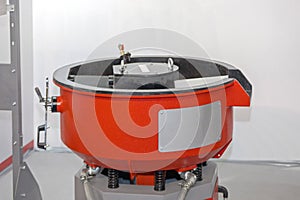 Vibratory Tumbler Machine