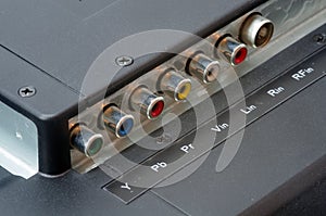 Video connectors
