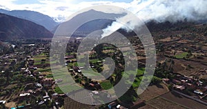 Video of a fire in the Peruvian Andes in Urubamba, Cuzco.