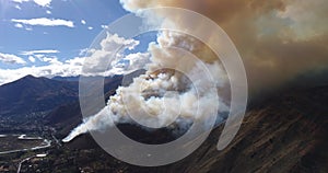 Video of a fire in the Peruvian Andes in Urubamba, Cuzco.