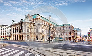 Vienna Opera house, Austria photo