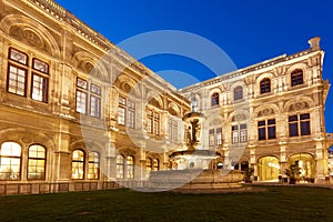 Vienna State Opera at night