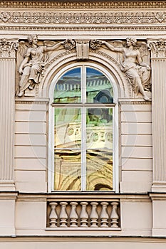 Viennese window