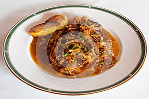 Viennese Zwiebelrostbraten, Roast Beef with Onion Gravy