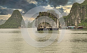 Vietnam - Halong Bay National Park (UNESCO)