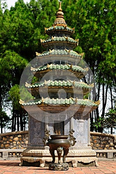 Vietnam - Thien Mu pagoda photo