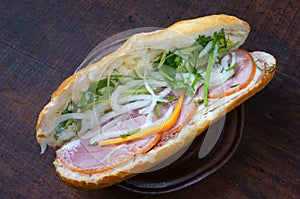 Vietnamese food, banh mi