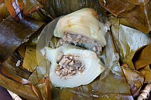 Vietnamese food, pyramid rice dumpling