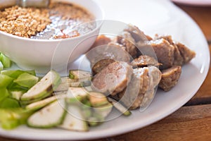 Vietnamese Meatball Wraps is vietnam food