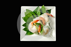 Vietnamese Rolls with Rice Noodeles and prawns