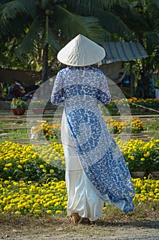 Vietnamese woman with traditional dress