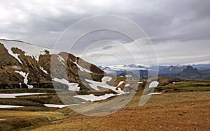 View on Alftavatn lake, glaciers, volcanoes, desert and mountains, Laugavegur trail, near Landmannalaugar, Fjallabak Nature