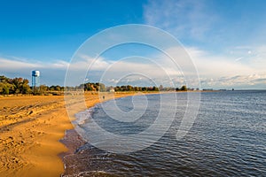 View of the beach at Sandy Point State Park in Annapolis, Maryland photo