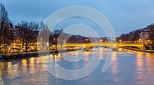 View of the bridge Louis-Philippe over the Seine photo