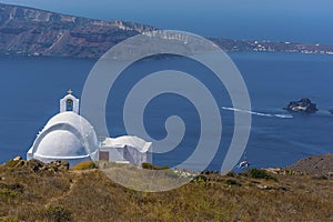 A view from the Caldera rim path along the edge of the cliff in Santorini